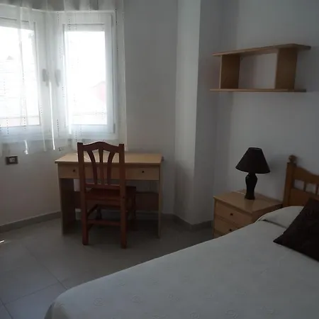 ゲストハウス Residencia Ponte Vella ルーゴ