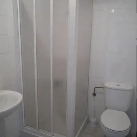 ゲストハウス Residencia Ponte Vella 2*